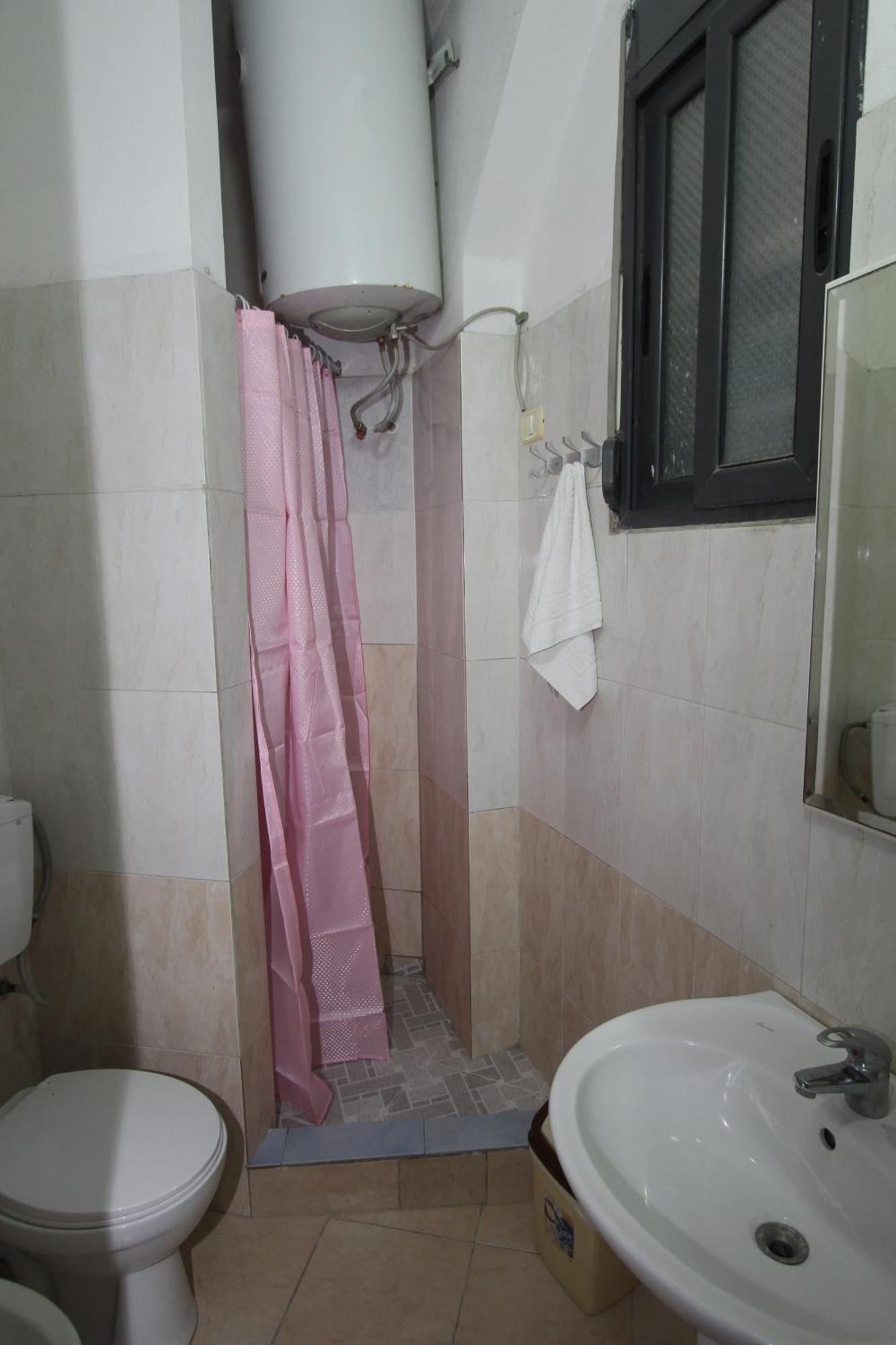 Kompleksi Eli Guest House Драч Екстериор снимка