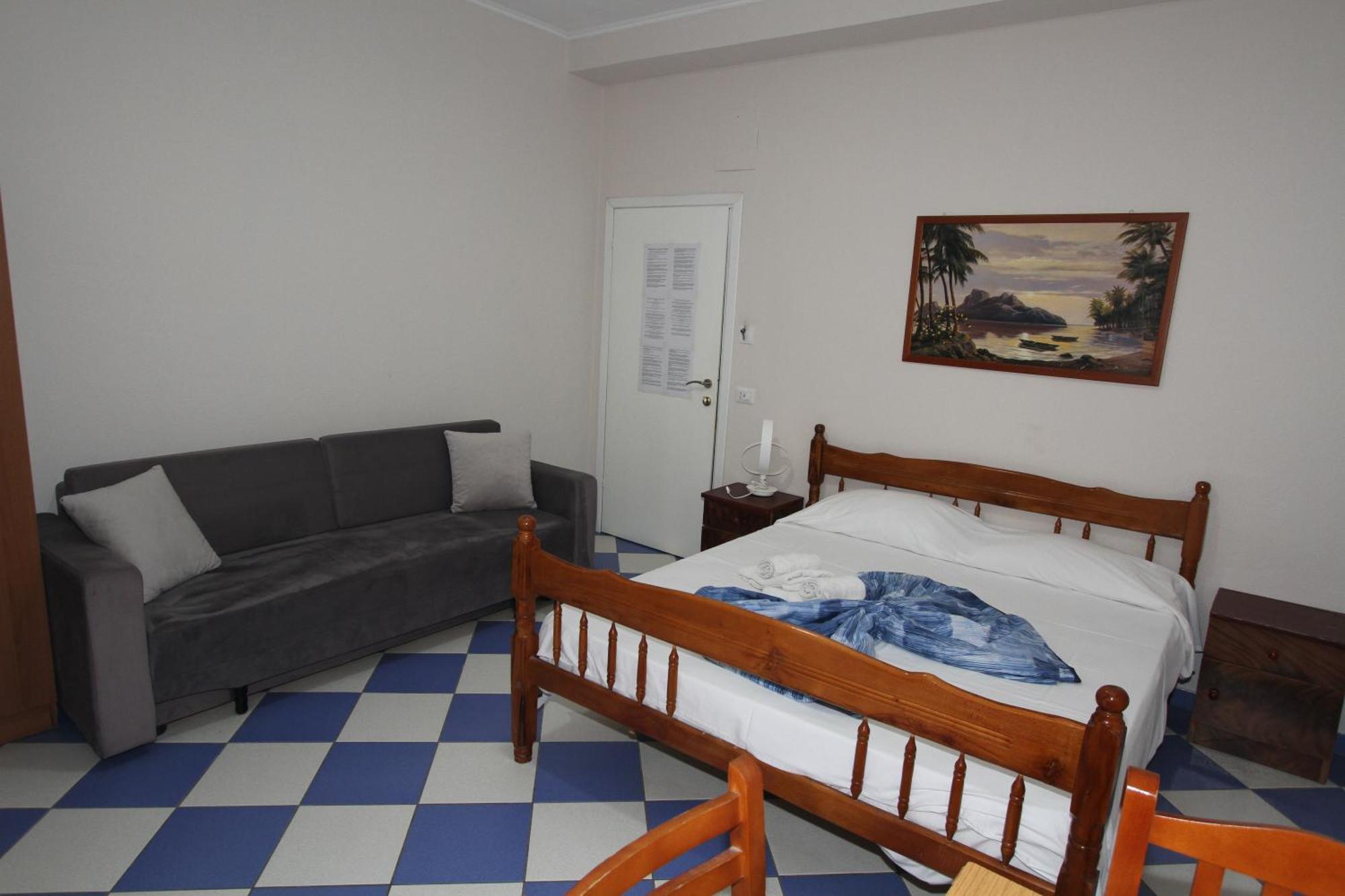 Kompleksi Eli Guest House Драч Екстериор снимка