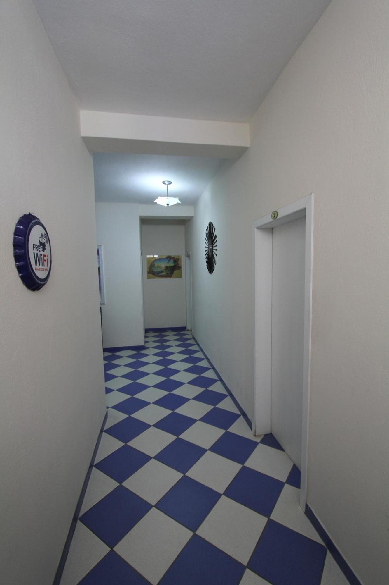 Kompleksi Eli Guest House Драч Екстериор снимка