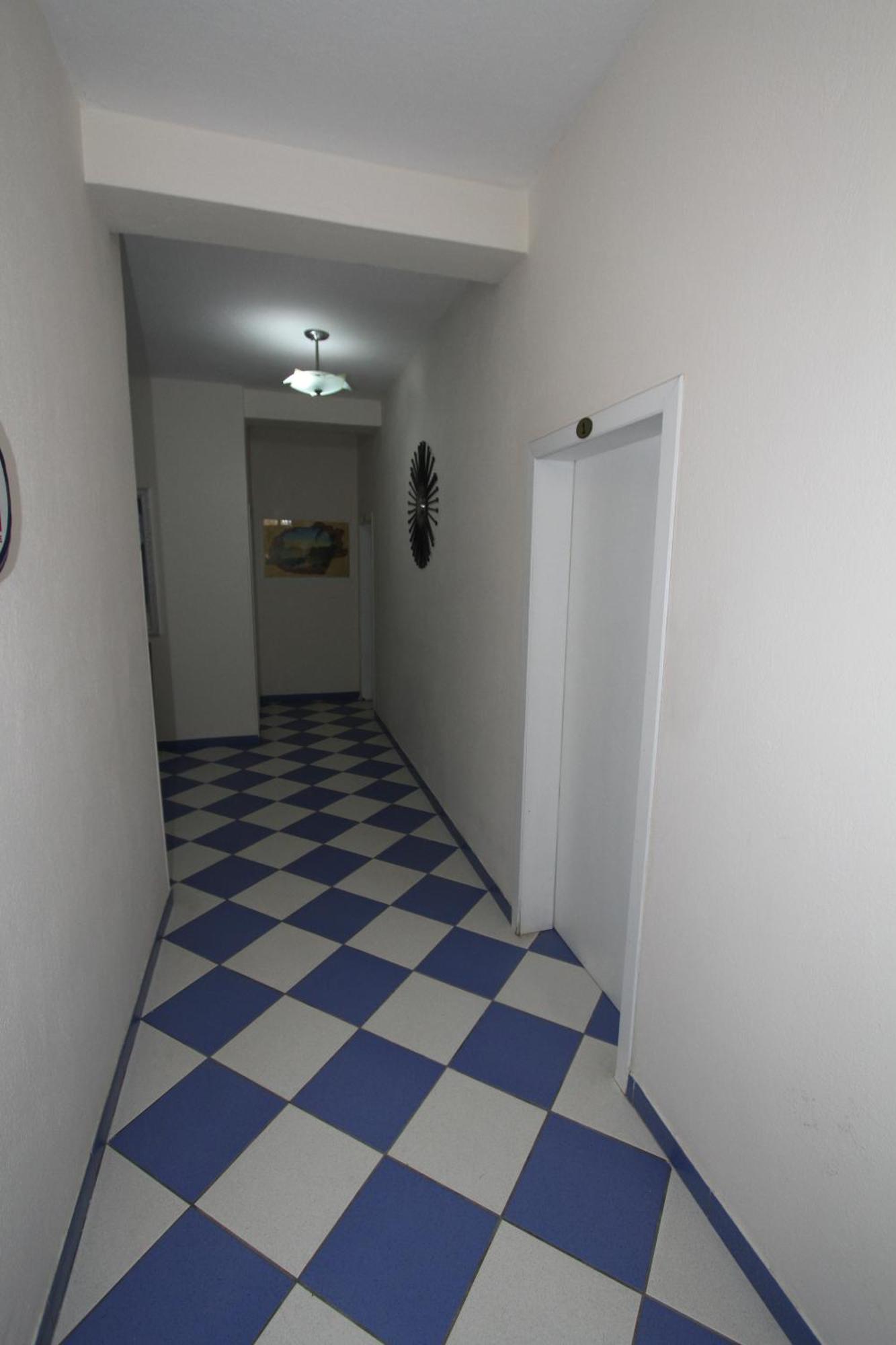 Kompleksi Eli Guest House Драч Екстериор снимка